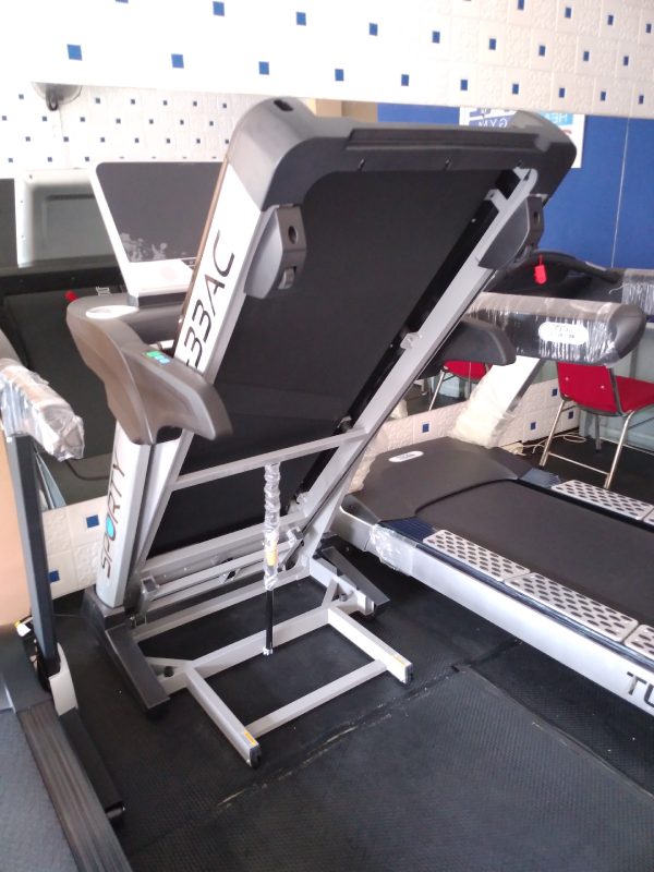 ⁠TL-33 AC - BIG ELECTRIC TREADMILL 4 HP MOTOR AC - Image 3